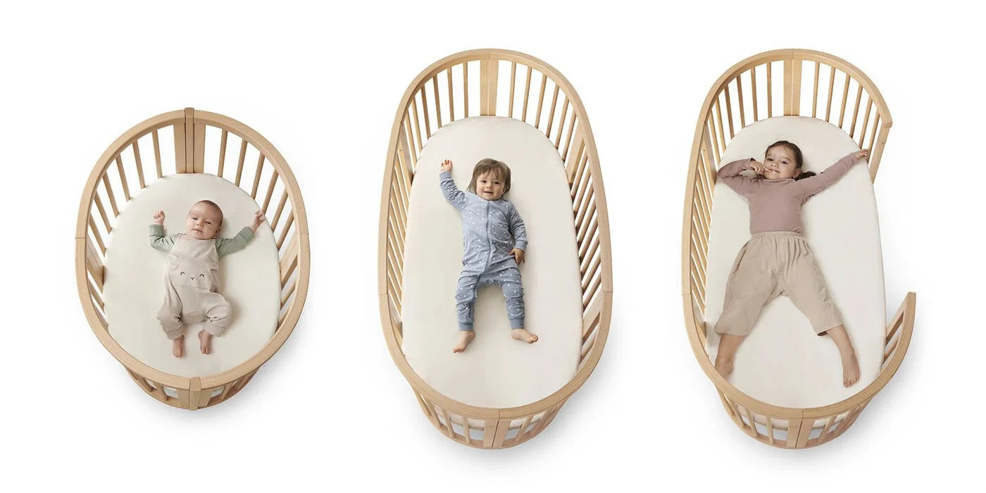 Stokke Sleepi Bed Natural & Mattress & Sheet White Bundle