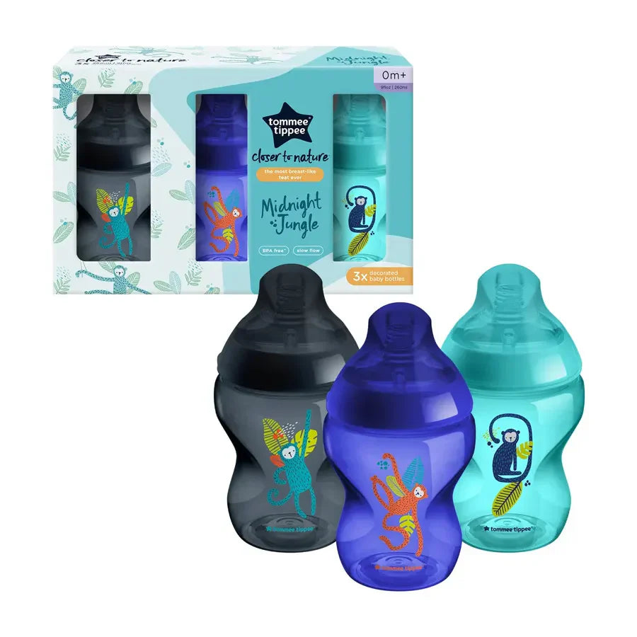 Tommee Tippee Closer to Nature Baby Bottles - Breast Mimicking Nipple Anti-Colic Valve - 260ml, Pack of 3 Blue