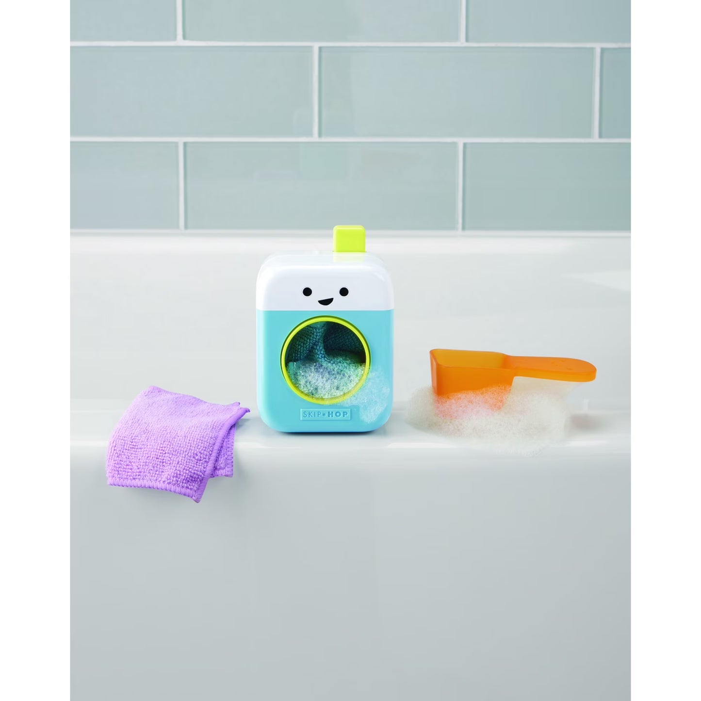 Skip Hop Squeaky Clean Wash & Spin Bath Toy Multi Color