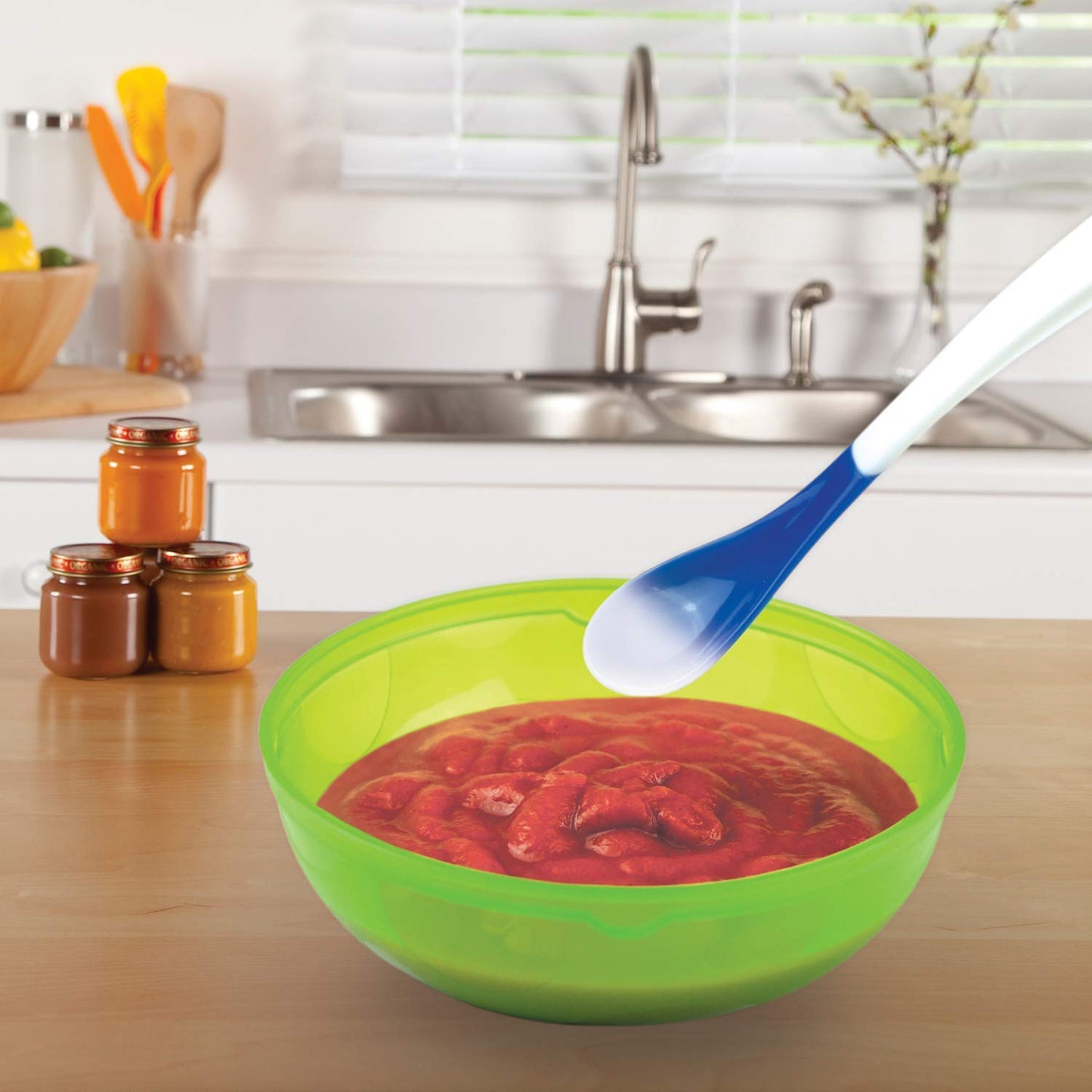 Munchkin 4pk WH Spoons-Plastic