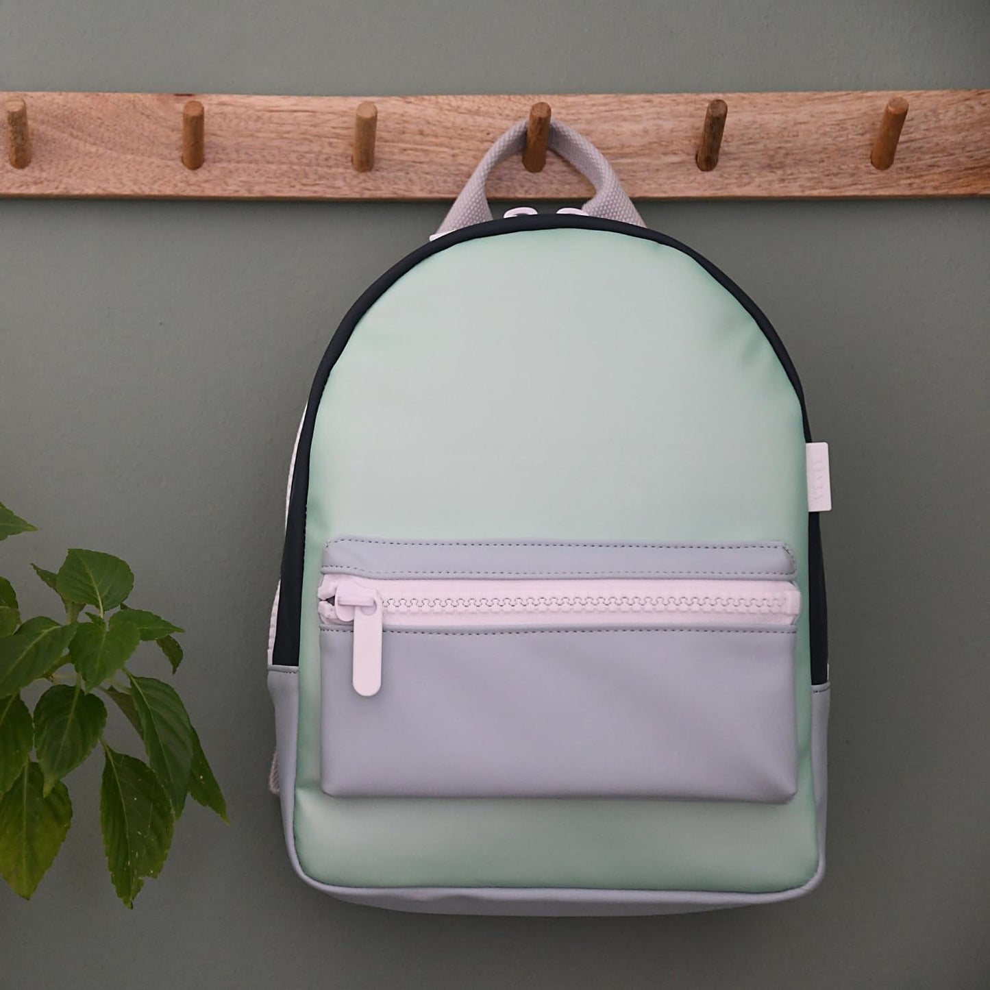 Beaba Faro Baby Backpack Matcha Latte