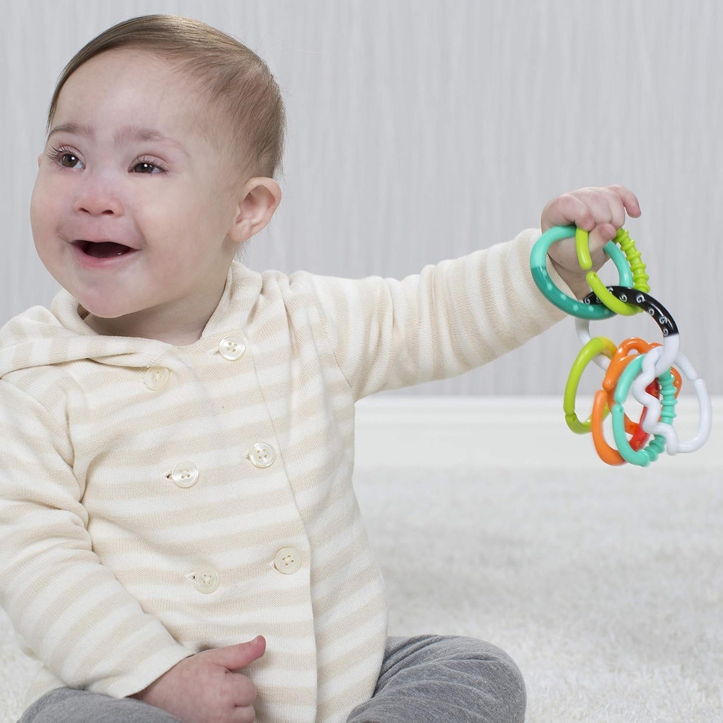 Infantino Textured Ring Links | 0M+