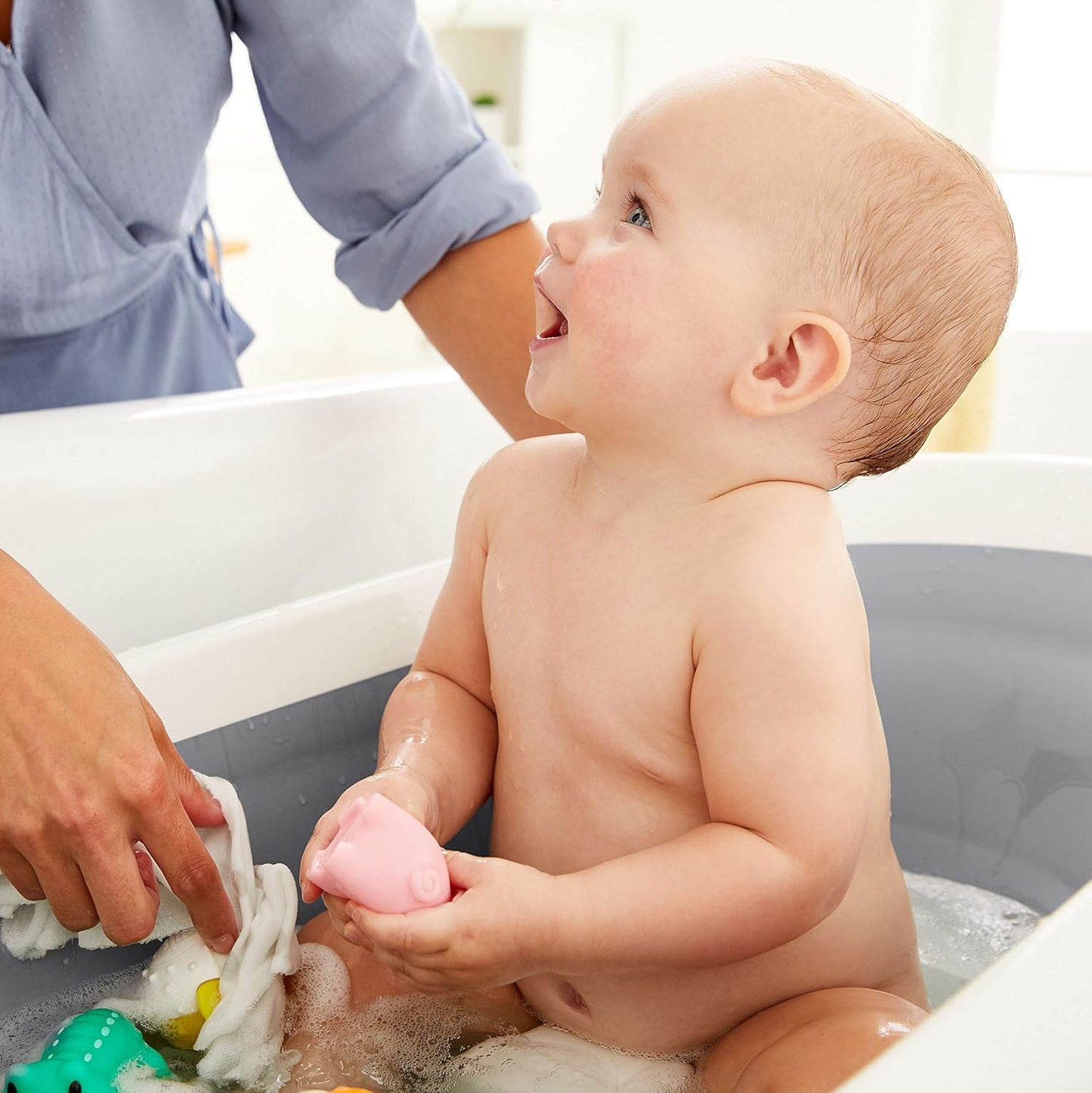 Oxo Tot Splash And Store Bath Tub