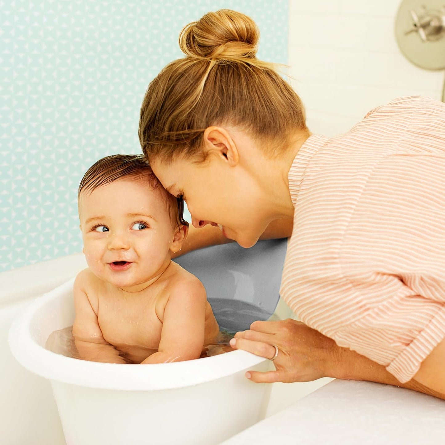 Munchkin Sit & Soak Dual-Stage Tub 0 to 12 months