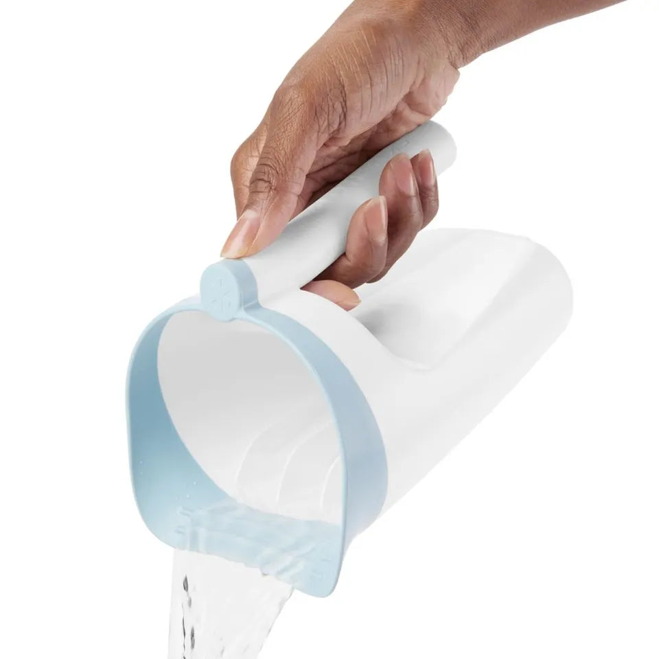 Skip Hop Baby Bath Rinse Cup Tear Free Wave Waterfall Rinser - White