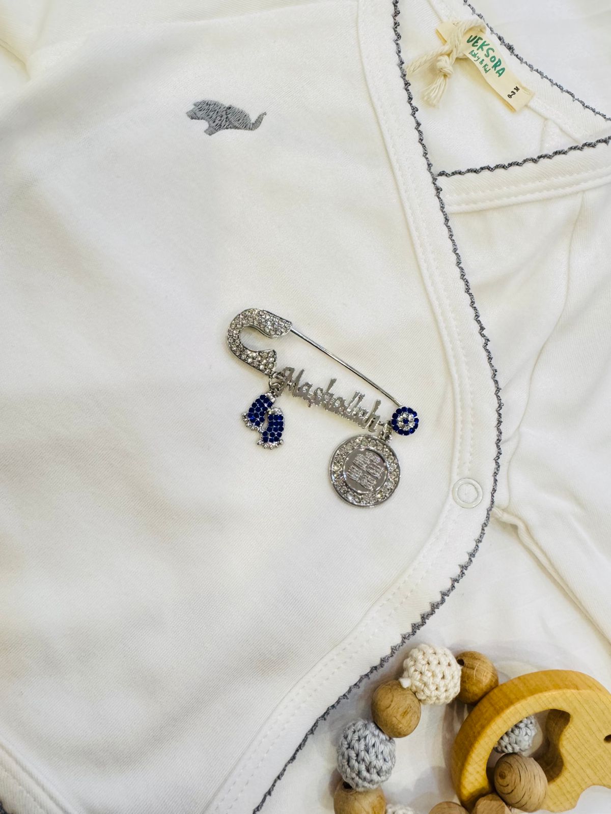 Brooch Pin Evil Eye with Pendants