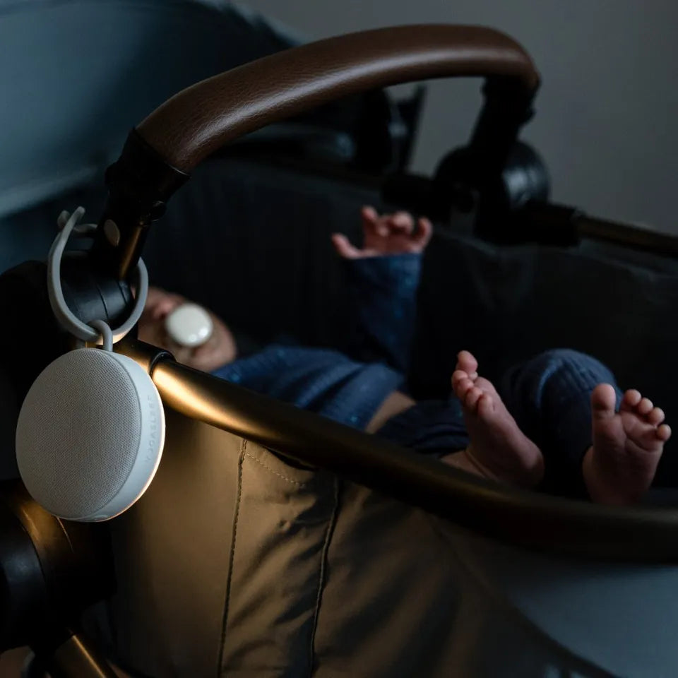 Yogasleep Hushh 2 Portable Sound Machine & Night Light