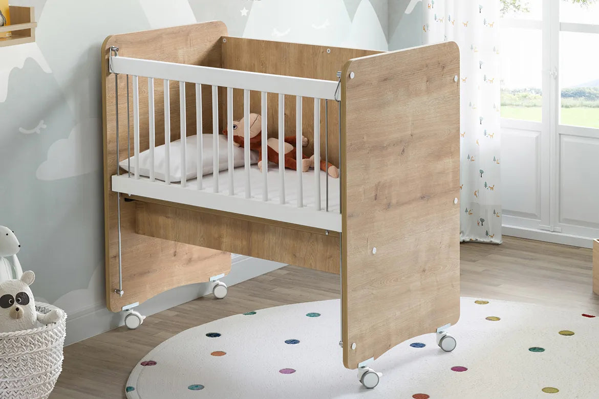 Babywhen Wheeled Practical Mother Side Cradle
